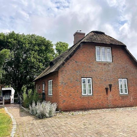 Das Puppenhaus, Reetdach, Sauna, Kamin, Eingezaeunt, Badewanne, Haustiere Willkommen Emmelsbull-Horsbull Bagian luar foto